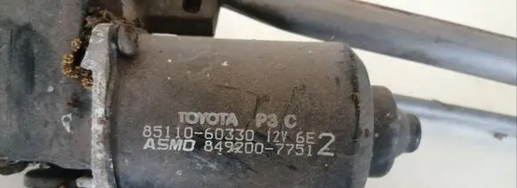 Toyota Land Cruiser (J120) Front wiper linkage and motor 8511060330 8492007751