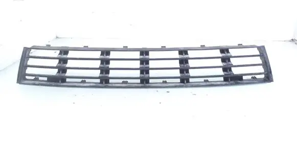 Audi A4 S4 B5 8D Front bumper lower grill 8D0807683AA