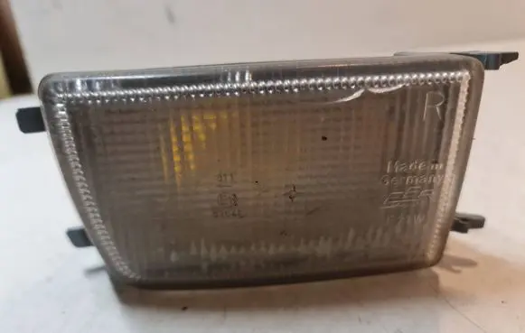 Volkswagen Golf III Front indicator light 1H0953156D