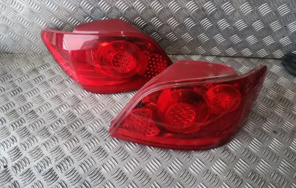 Peugeot 307 Rear/tail lights set 085501940R