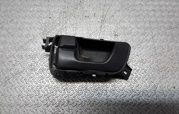 Rear door interior handle