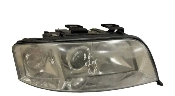Audi A6 S6 C5 4B Headlight/headlamp 4B0941004