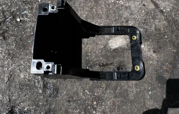 Audi A3 S3 8P Other center console (tunnel) element 8P0863531A