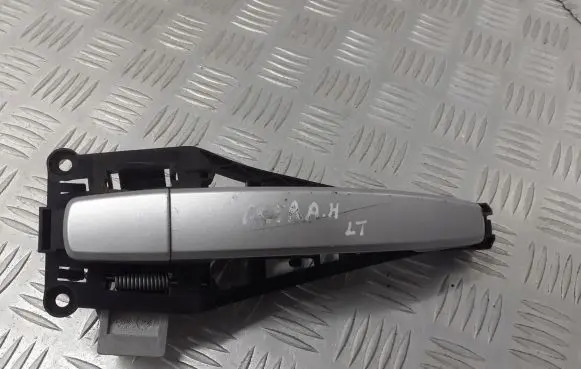 Opel Astra H Rear door handle trim 