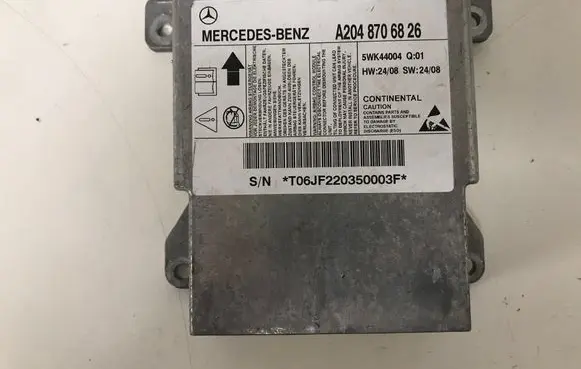 Mercedes-Benz C W204 Airbag control unit/module A2048706826
