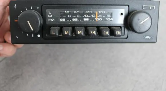 Ford Probe Radio/CD/DVD/GPS head unit 84AB18K810 P32