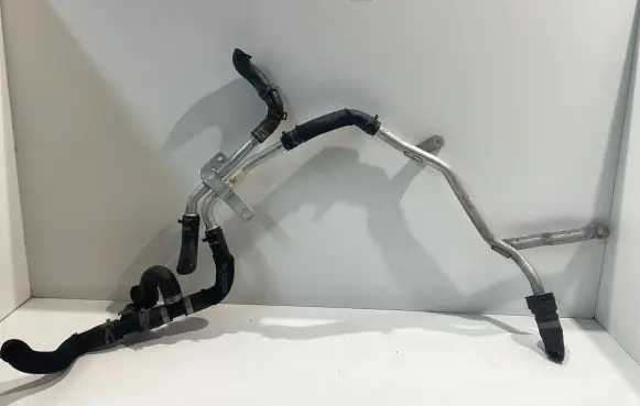 Audi Q7 4M Engine coolant pipe/hose 4M0819377N