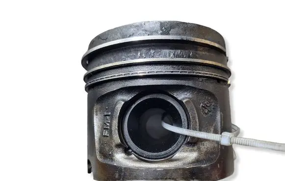 BMW 3 E90 E91 Piston N47