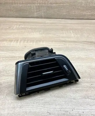 BMW 4 F36 Gran coupe Dashboard side air vent grill/cover trim 9346226 530835