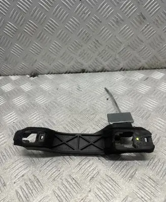 Opel Antara Rear door exterior handle/bracket 
