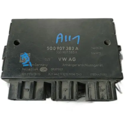 Volkswagen Golf VII Trunk lid opening control unit