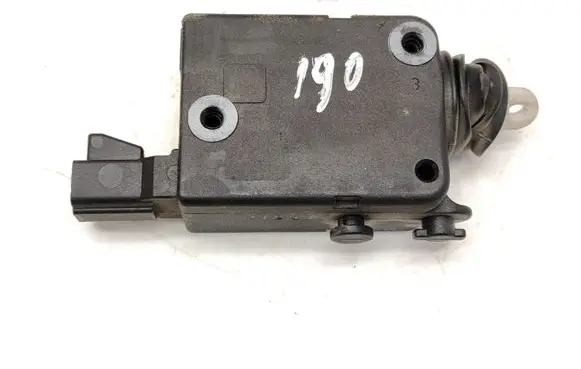 Opel Vectra B Tailgate boot lock/latch motor 90460062 1101215