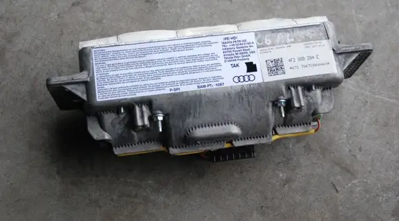 Audi A6 S6 C6 4F Passenger airbag 4F2880204E 233KM