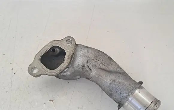 Toyota Corolla Verso AR10 Engine coolant pipe/hose 1630427030