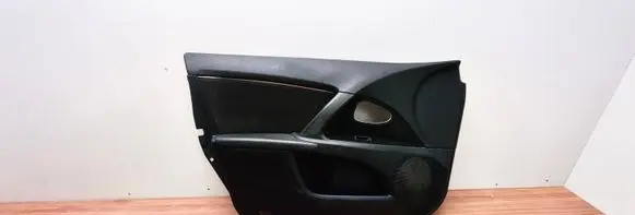 Toyota Avensis T270 Front door card panel trim 6777805040