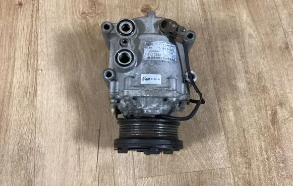 Ford Mondeo Mk III Air conditioning (A/C) compressor (pump) 1016001025 HFC134A
