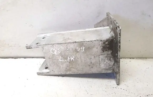 Audi Q5 SQ5 Front bumper cross member
