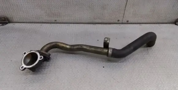 Nissan Primera Engine coolant pipe/hose