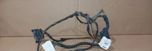 Jaguar XJ X300 Rear tail light wiring loom LNA3082CA