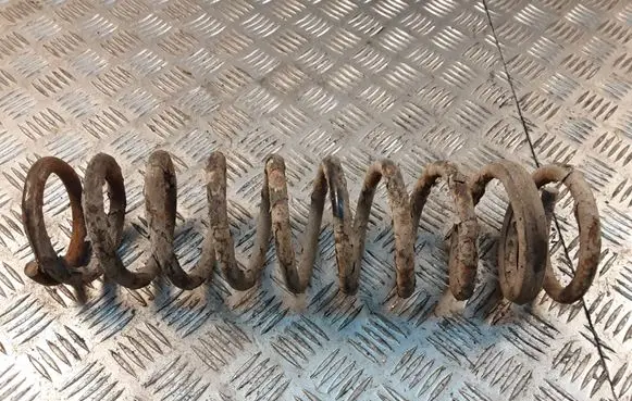Honda CR-V Rear coil spring