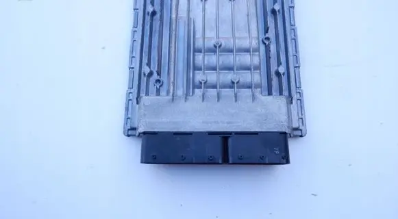 BMW X3 E83 Engine control unit/module 7567609