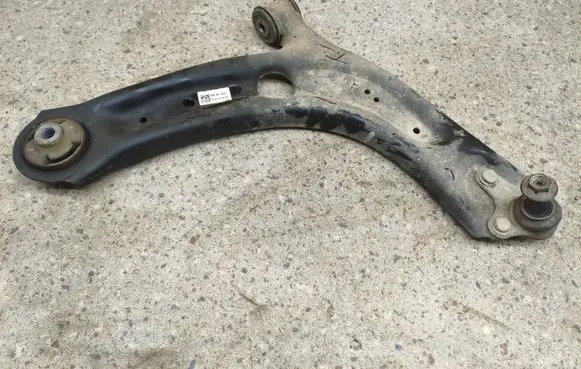 Volkswagen Tiguan Allspace Front lower control arm/wishbone 3Q0407152L 66152LCALA A180578R