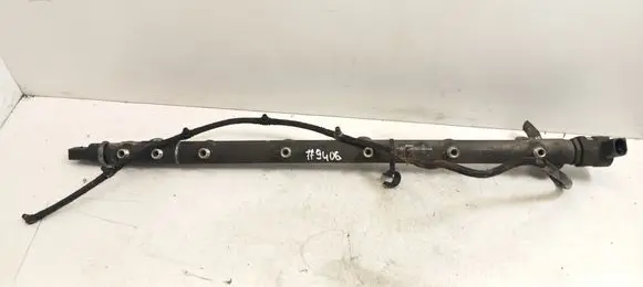 Mercedes-Benz E W211 Fuel main line pipe A6130700195 6130700195