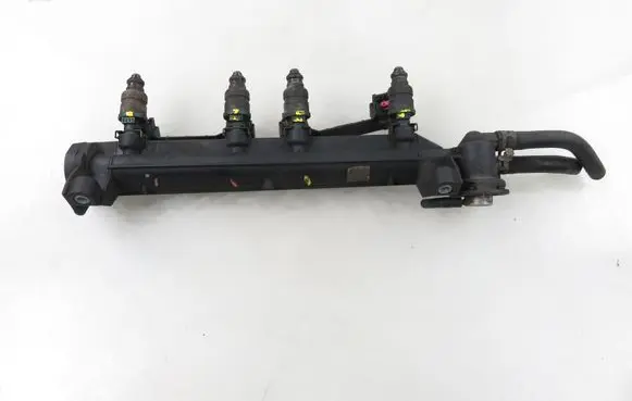 Audi A3 S3 8L Fuel main line pipe 06A133317A