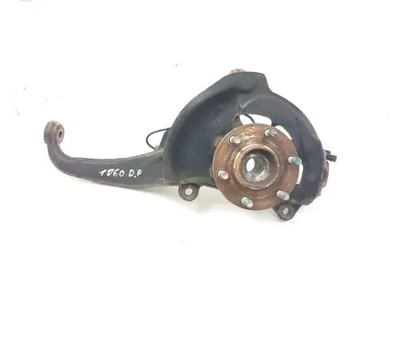 Nissan Navara D23 Front wheel hub