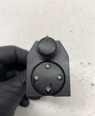 Audi A3 S3 8L Wing mirror switch 8D0959565A