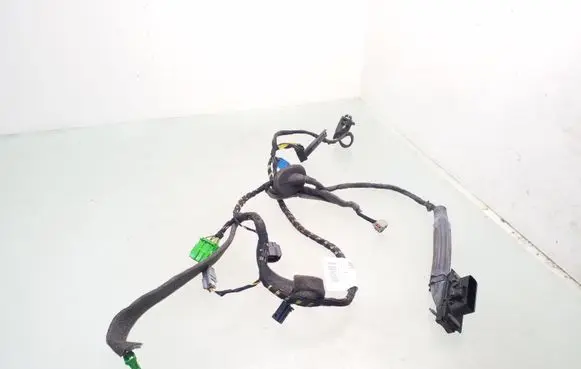 Volvo C30 Front door wiring loom 30728406