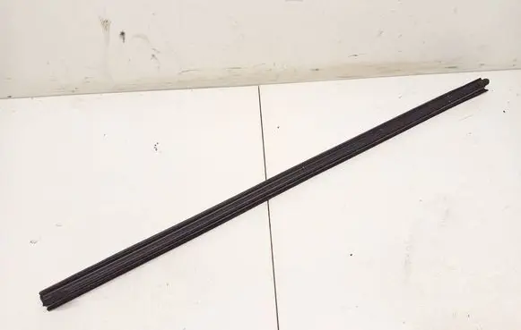 Ford Fiesta Rubber seal front coupe door 