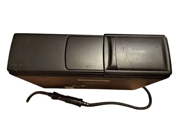 Audi A6 S6 C5 4B CD/DVD changer 4B0035111A
