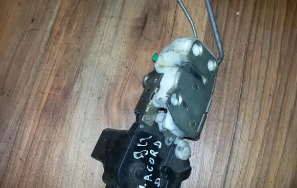 Honda Accord Front door lock