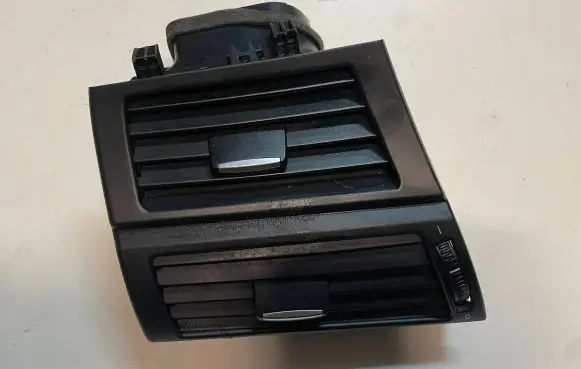 BMW X5 E70 Dashboard side air vent grill/cover trim 7161803