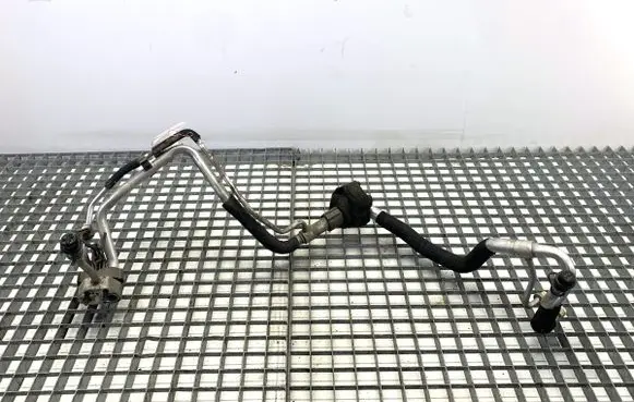 Volvo XC60 Air conditioning (A/C) pipe/hose 