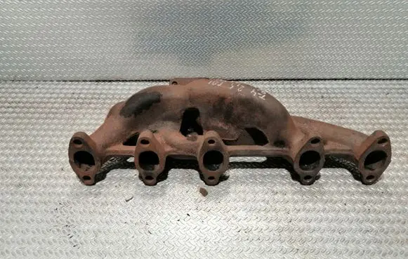 Volkswagen Transporter - Caravelle T4 Exhaust manifold 074253033G