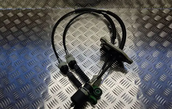 Fiat Qubo Gear shift cable linkage 55255709