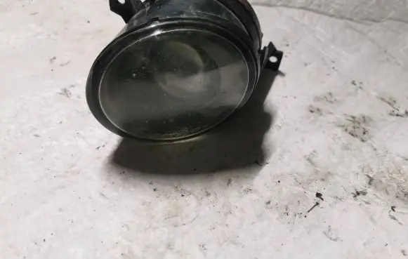 Volkswagen Touran I Front fog light 27048000R