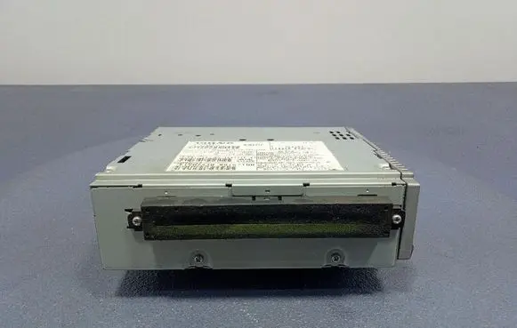 Volvo C30 Radio/CD/DVD/GPS head unit 31288510
