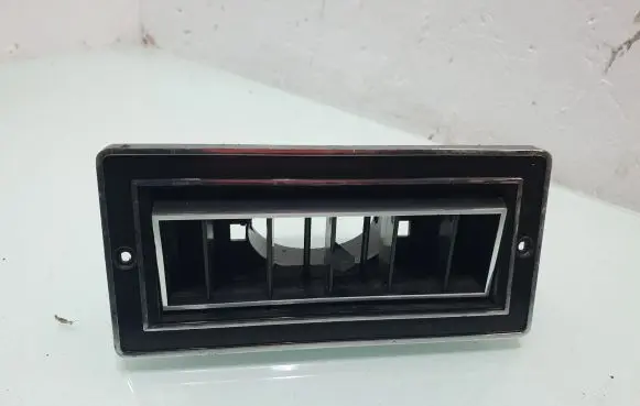 Chevrolet Chevy Van Air vent grill in roof 