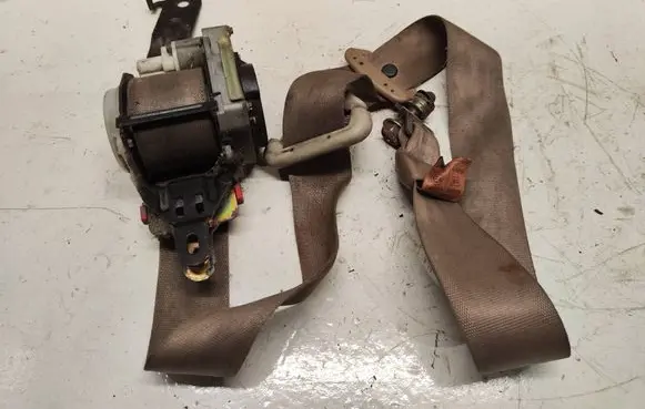 Mitsubishi Galant Front seatbelt TKAB2EN226
