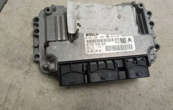 Citroen C4 I Engine control unit/module 0261201609 9665415880