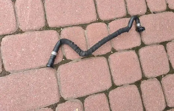 Renault Captur II Other engine bay part