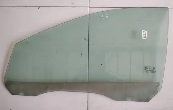 Ford Focus Front door window glass four-door AS2