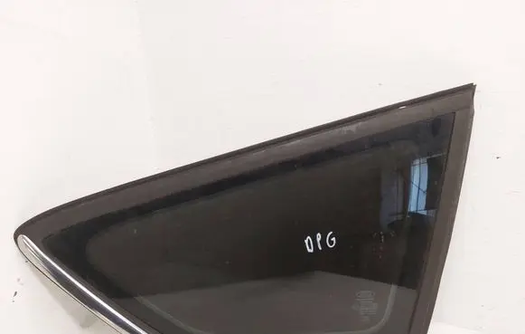 Ford Kuga II Rear side window CV44S29750C