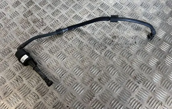 BMW X3 G01 Vacuum line/pipe/hose 8681537