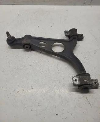 Alfa Romeo 156 Front lower control arm/wishbone