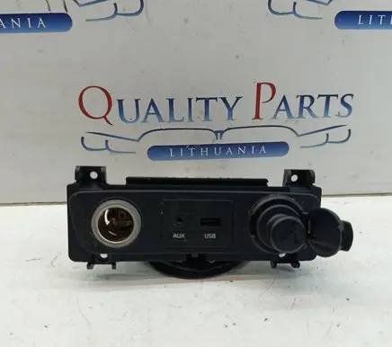 KIA Sorento AUX in-socket connector 
