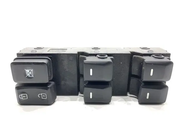 KIA Sportage Electric window control switch 4914901310